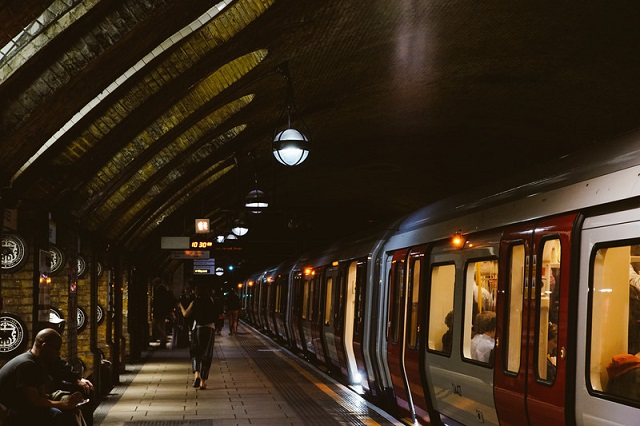 鉄道業