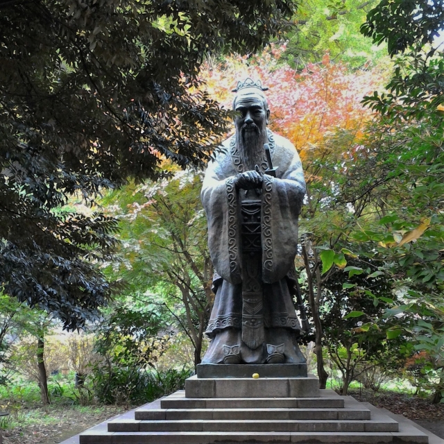 孔子像